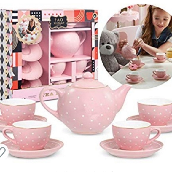 FAO Schwarz Other - FAO Schwarz 9pc pink ceramic tea party